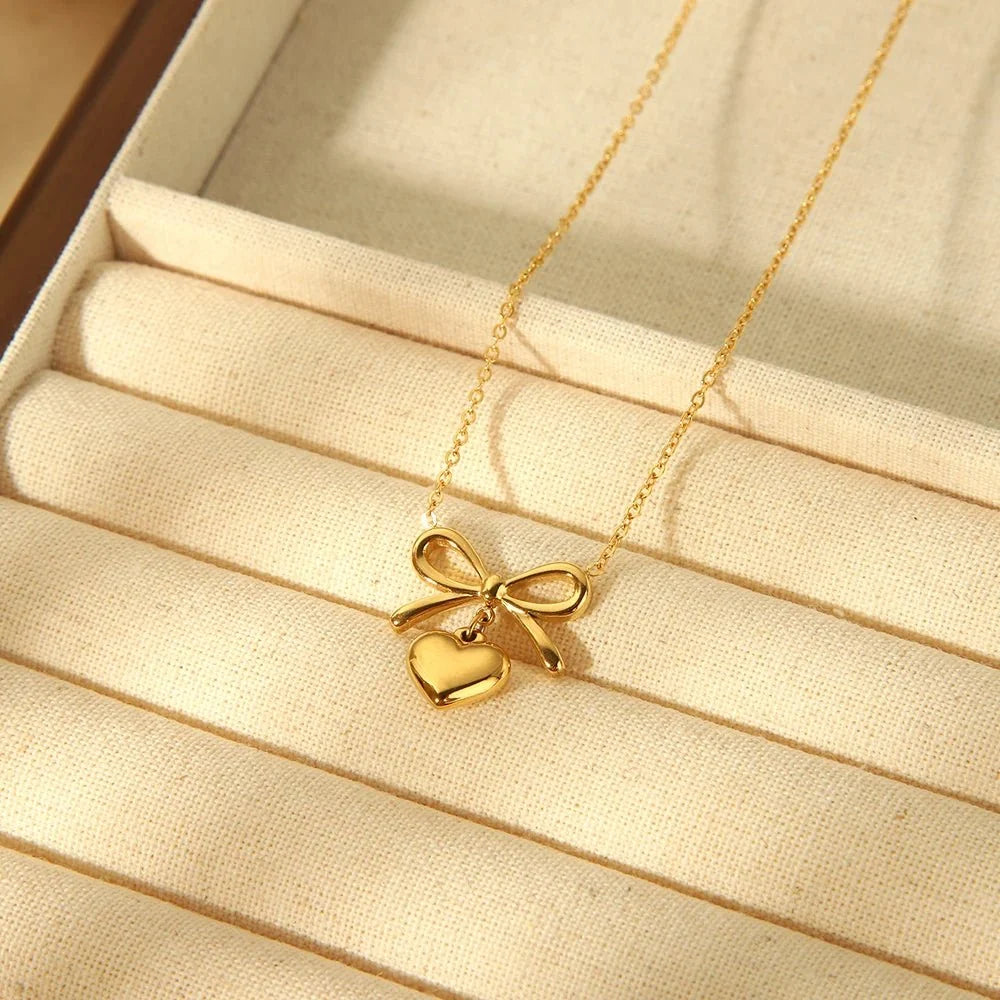 18k Dainty Bow & Heart Necklace