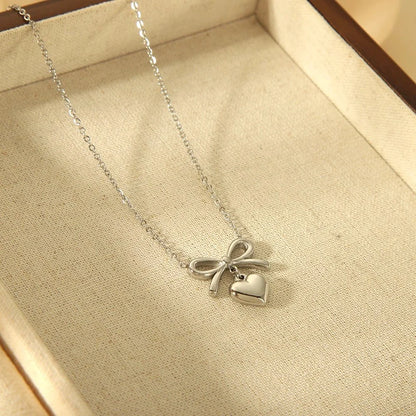 18k Dainty Bow & Heart Necklace