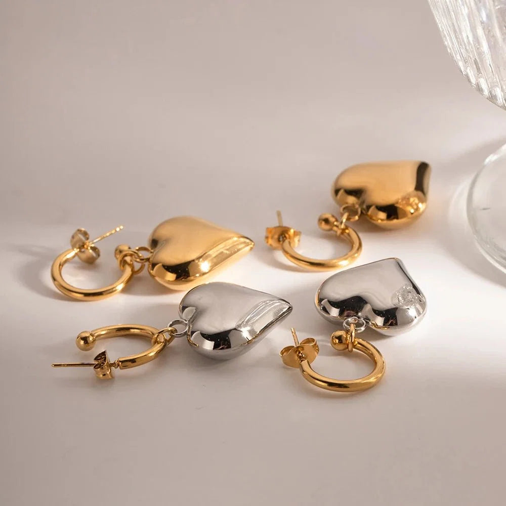 18k Dainty Heart Hoops Earrings