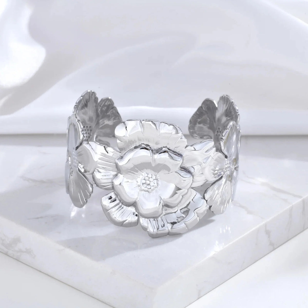 18k Floral Cuff Bangle Bracelets