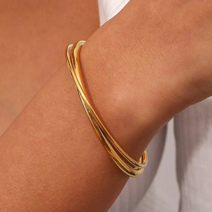 18k Intersect Cross Cuff Bracelet