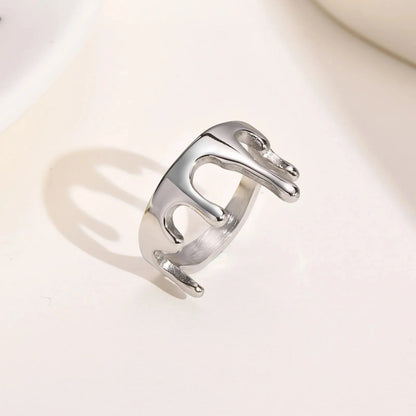 18k Minimal Melting Ring