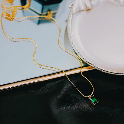 Dainty Aurora Necklace