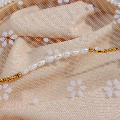 Classic Twist Pearl Circle Lock Bracelet