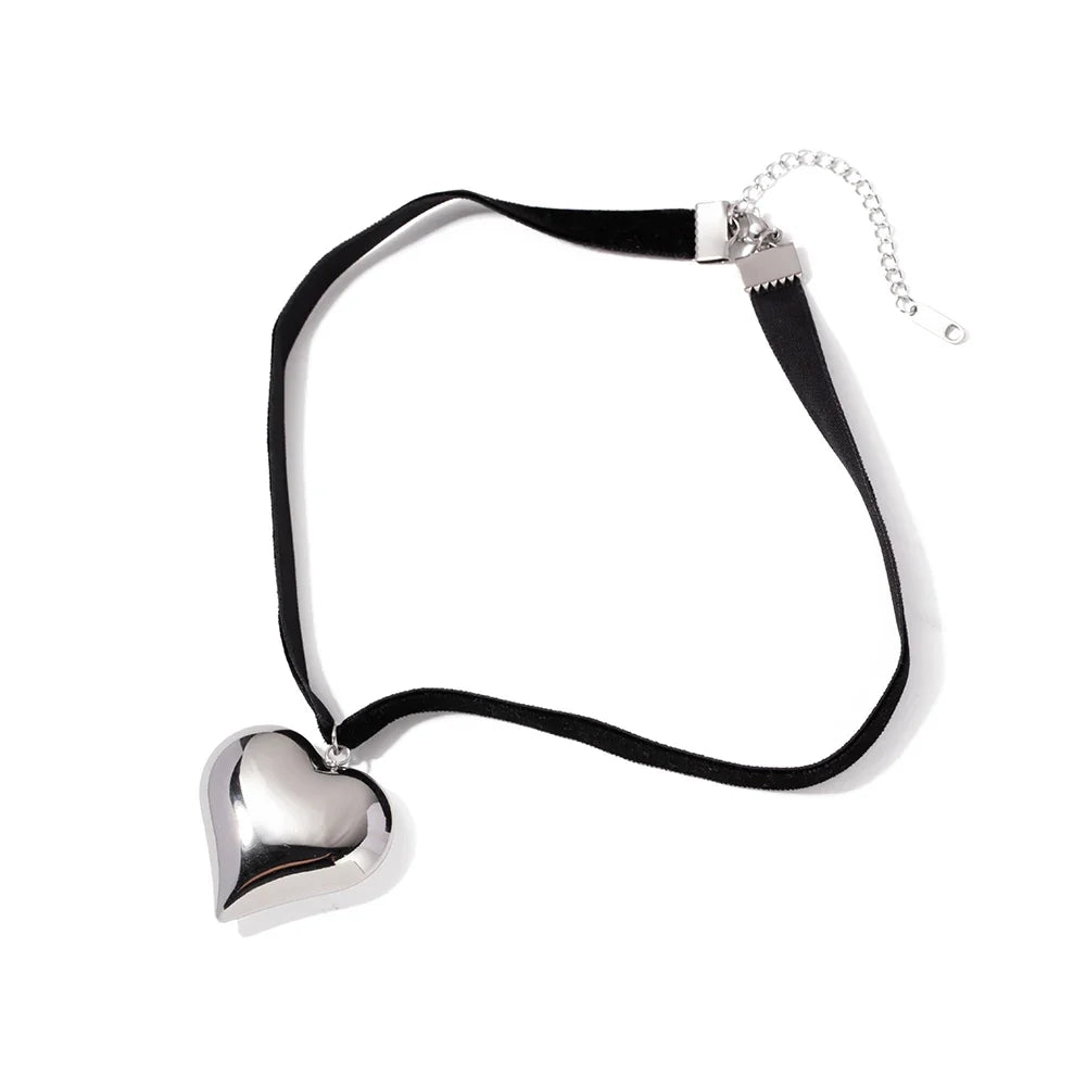 Chunky Heart Strap Necklace