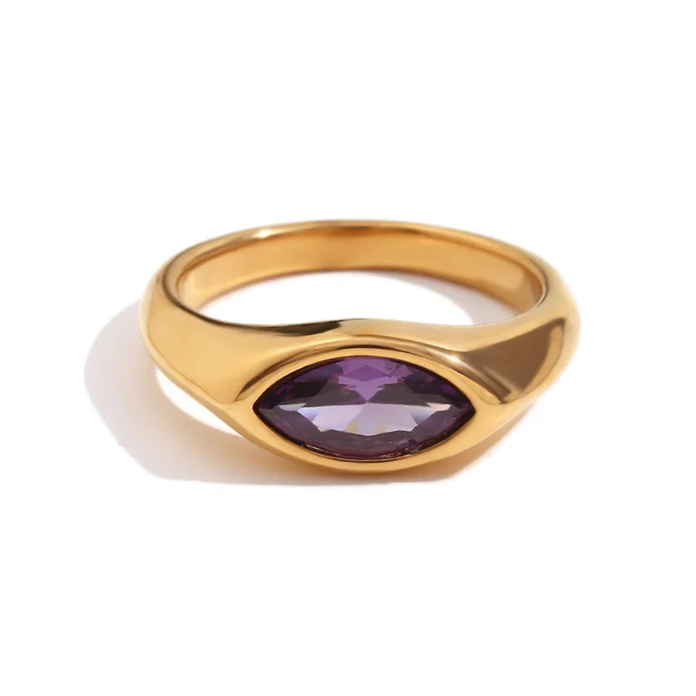 18k Oval Diamond Cut Ring