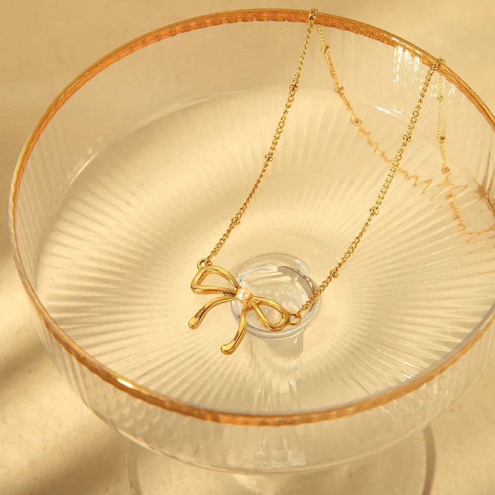 18k Feminine Bow Herringbone & Dainty Pearl Necklace