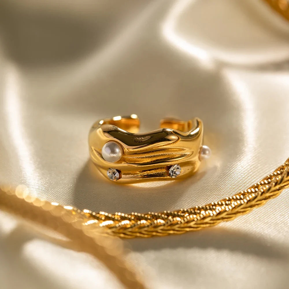 Textured Pearl & Diamond Accented Ring