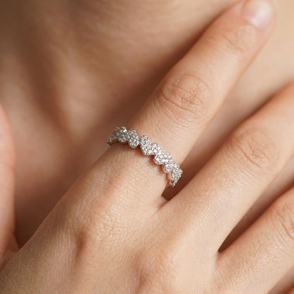 S925 Moissanite Accented Eternity Heart Ring