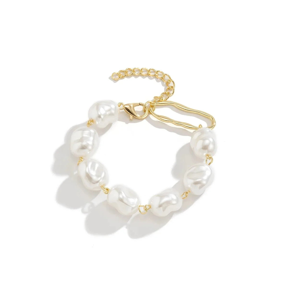 Classy Asymmetric Pearl Bracelet