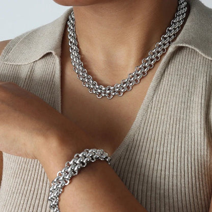 Classy Rice Bead Necklace and Bracelet
