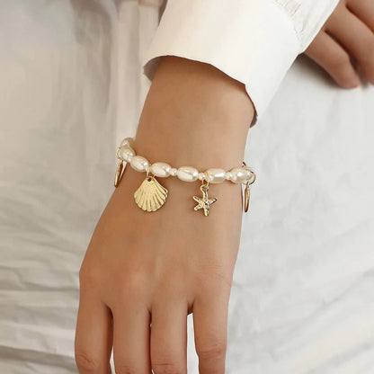 Dainty Beach Adventure Pearl Bracelet