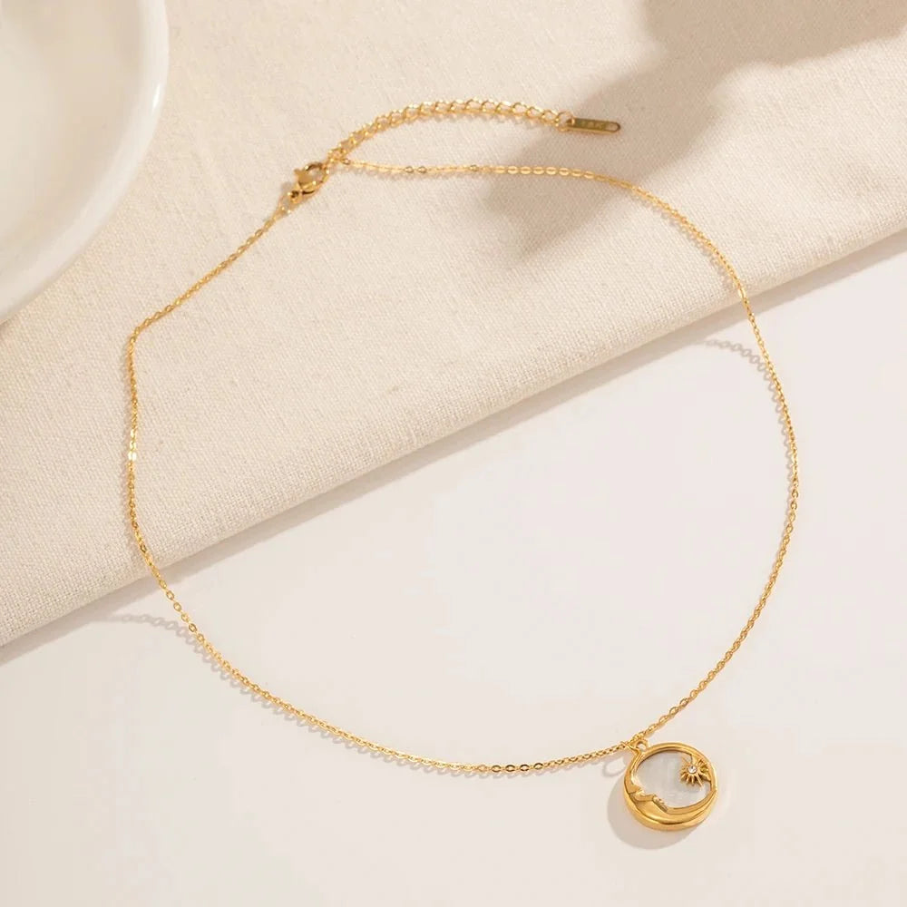 Dainty Crescent Moon & Star Pendant Necklace