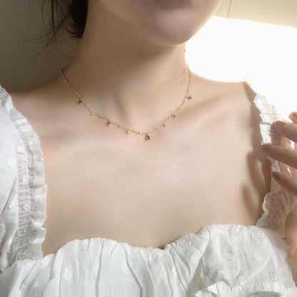 Dainty Emerald Aurora Necklace