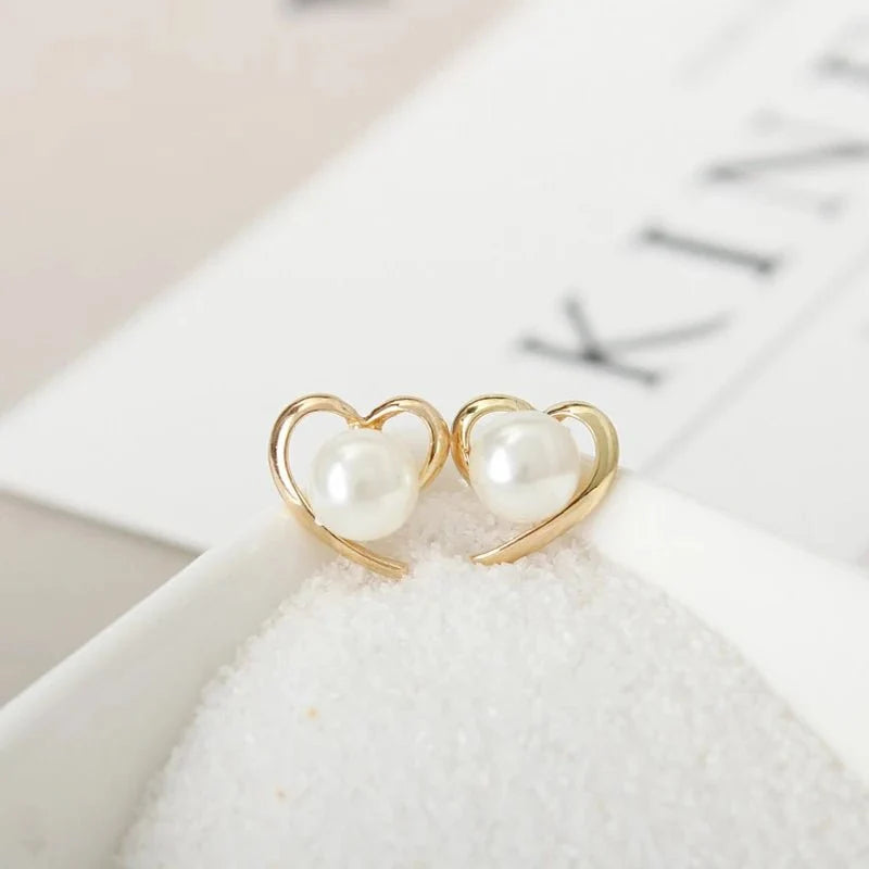 Dainty Gold Accented Heart Pearl Stud Earrings