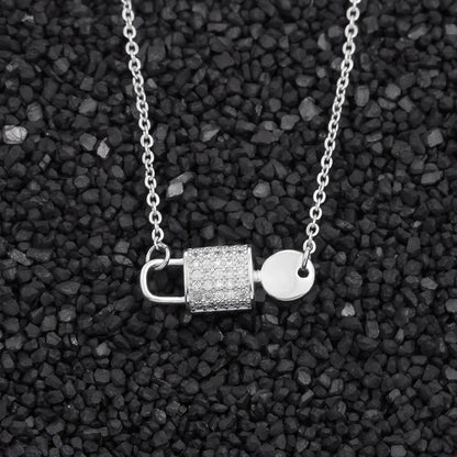 Dainty Lock And Key Lovers Necklace