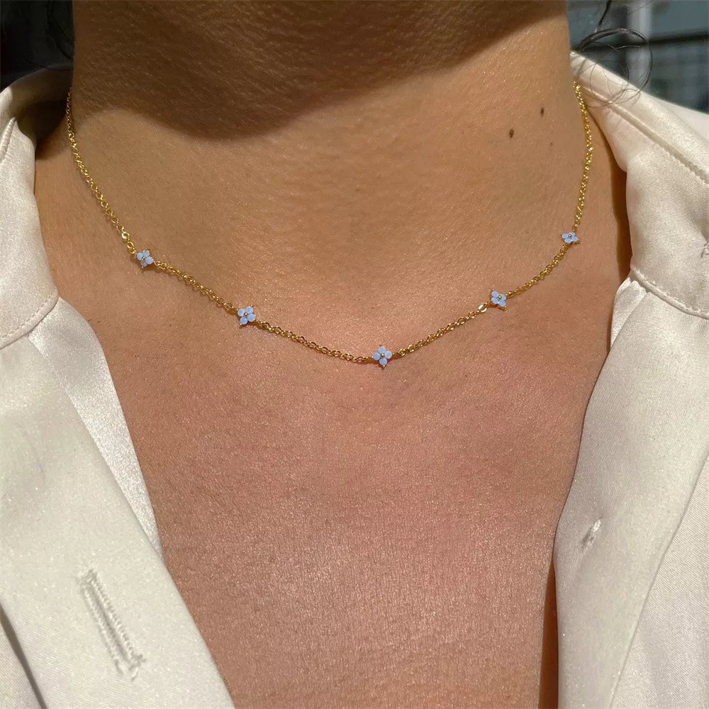 Dainty Tiny Flowers Necklace