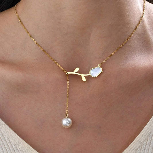 Dainty Tulip Pearl Tassel Necklace