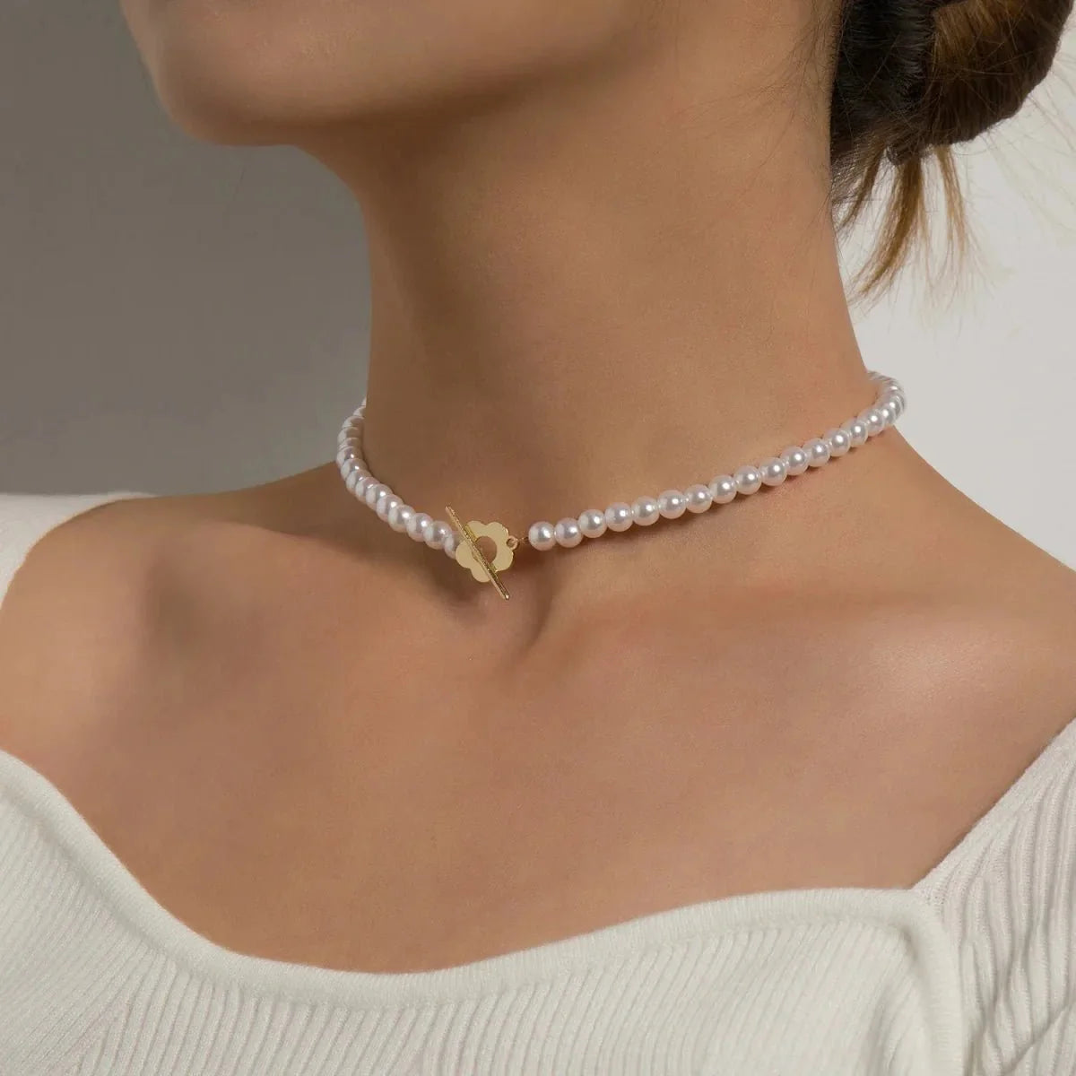 Floral Choker Flower Clasp Necklace