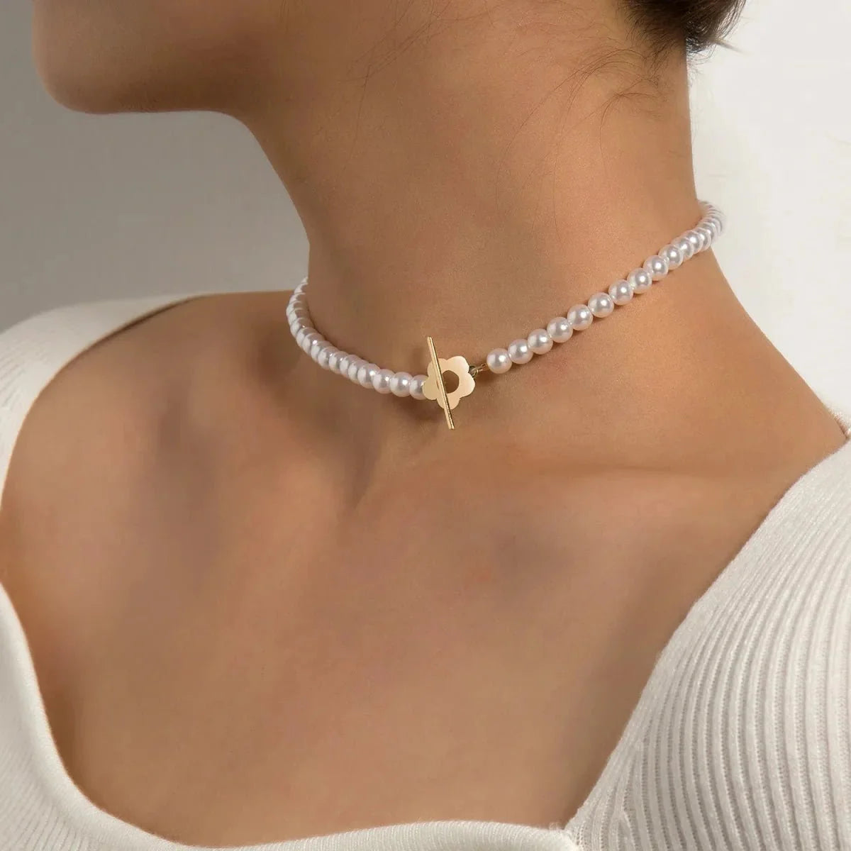 Floral Choker Flower Clasp Necklace