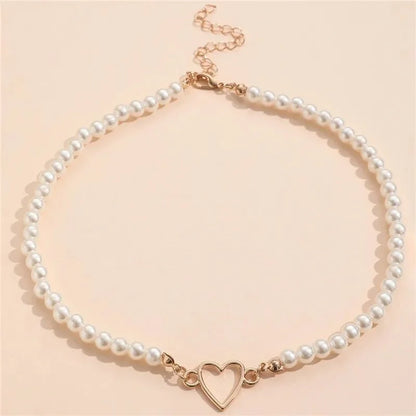 Heart Outline Pearl Choker Necklace