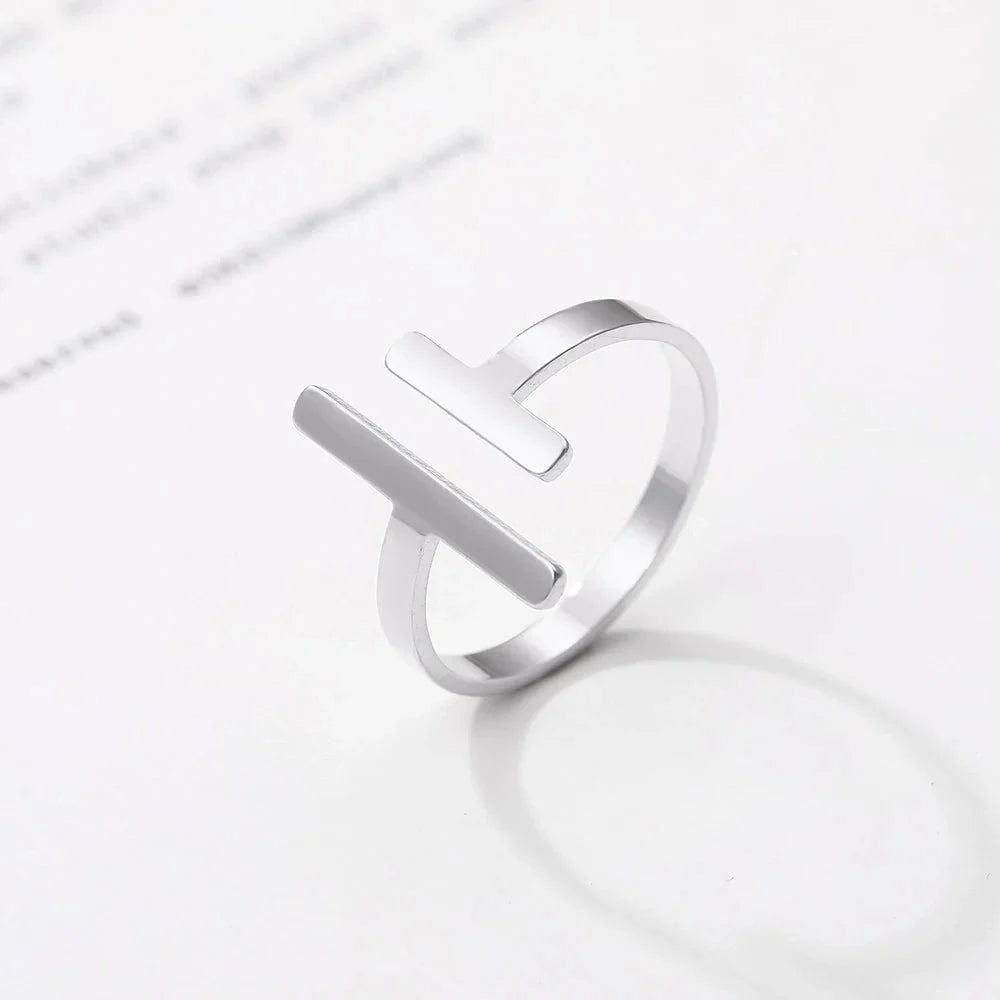 Minimal Adjustable Asymmetric Open Bar Ring