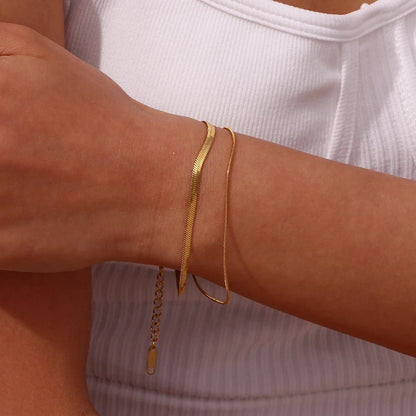 Minimal Herringbone & Dainty Snake Chain Layered Bracelet