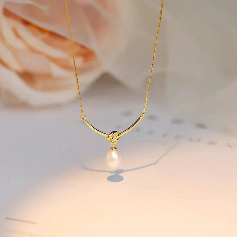 Pearl Drop Knot Dainty Chain Necklace
