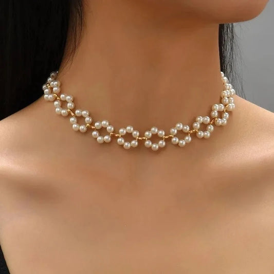 Pearl Floral Daisy Choker Necklace
