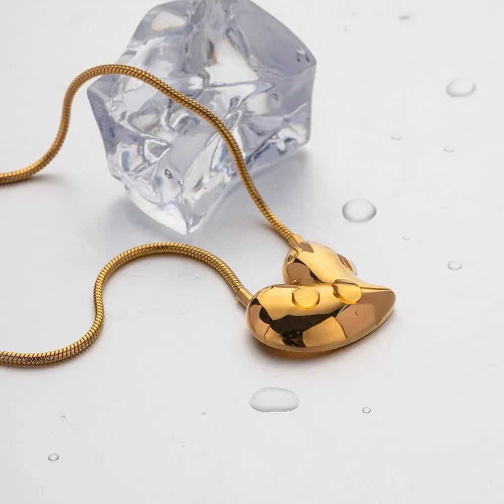 Romantic Love Heart Necklace