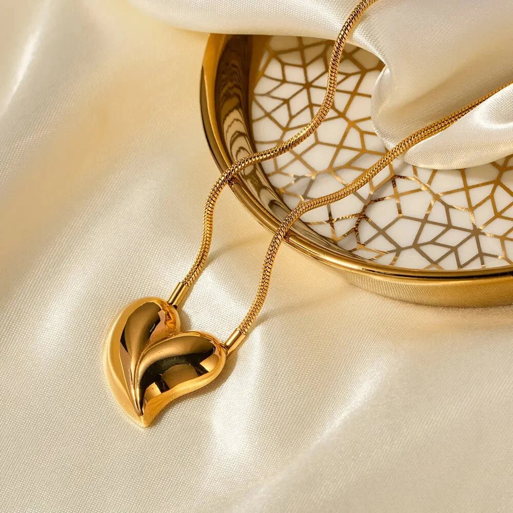 Romantic Love Heart Necklace