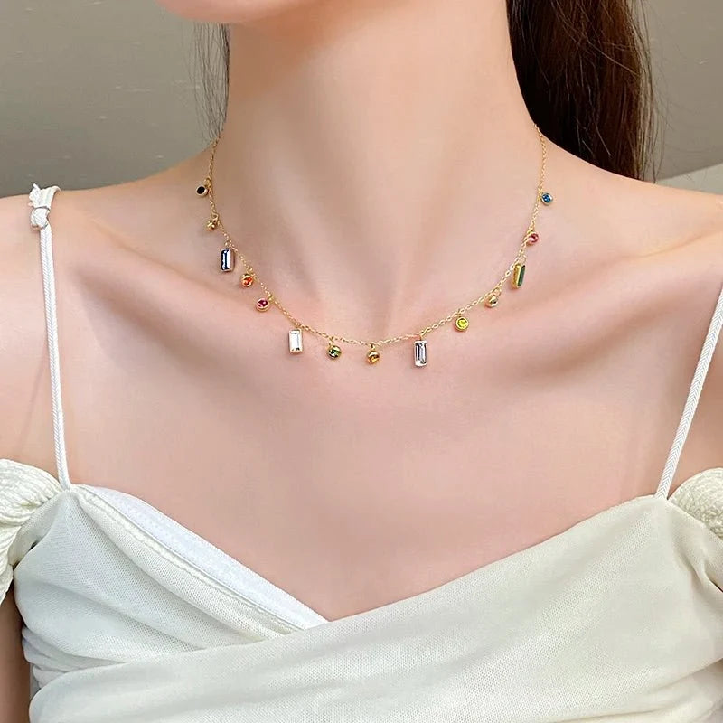 Scattered Dainty Crystals Choker Necklace