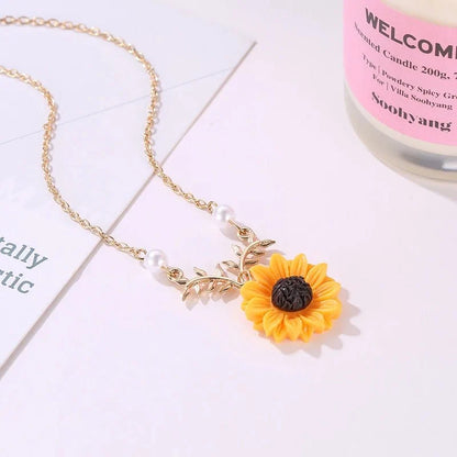 Summer Sunflower Dainty Necklace